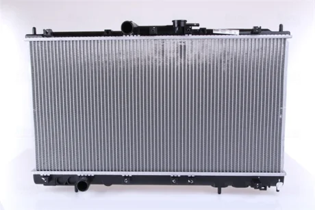 Радіатор охолодження MITSUBISHI GALANT VI (EA2-6) (96-) (вир-во Nissens) NISSENS 62868A