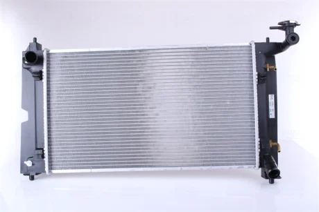 Радіатор охолодження TOYOTA COROLLA (E12#, E13#) (01-) (вир-во Nissens) NISSENS 64648A