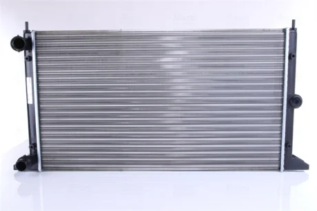 Радіатор охолодження FORD, SEAT, VW (вир-во Nissens) NISSENS 67304