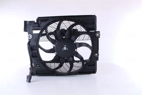 Вентилятор радіатора BMW (4pin) (вир-во Nissens) NISSENS 85421
