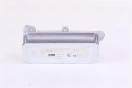 Радіатор масляний VW TOUAREG, VW T5 (вир-во Nissens) NISSENS 90684