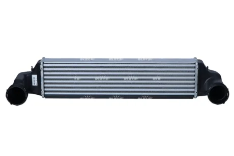 Радіатор інтеркулера BMW 3 (E46) 99-07/X3 (E83) 2.0/3.0 04-10 NRF 30165A