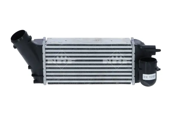 Радіатор інтеркулера Citroen C4/Peugeot 307/308 2.0 HDi 03-14 NRF 30195 (фото 1)