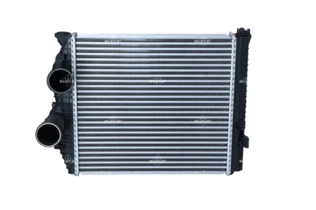 Радіатор інтеркулера MB Atego 98- NRF 30211