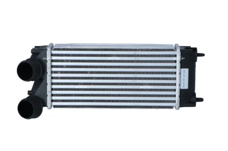 Радіатор інтеркулера Citroen Berlingo/Peugeot Partner 1.6HDi/BlueHDi 08- NRF 30281