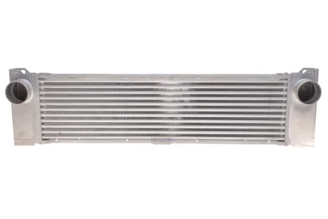 Радіатор інтеркулера MB Vito (W639) 03- NRF 30901