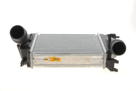 Радіатор інтеркулера Nissan Qashqai/X-Trail/Renault Megane IV/Scenic IV 1.6D 13- NRF 309078