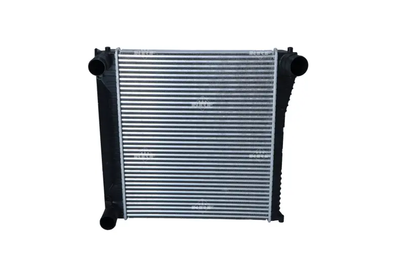 Радіатор інтеркулера Land Rover Range Rover 4.4D 10-12 NRF 30929 (фото 1)