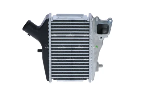 Радіатор інтеркулера Honda CR-V 2.2 i-CTDi/i-DTEC 07- NRF 30950