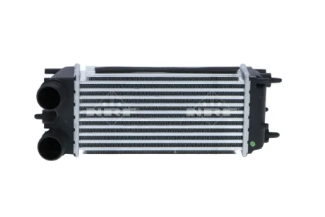 Радіатор інтеркулера Ford Transit 1.5/1.6 TDCi 14- NRF 30979