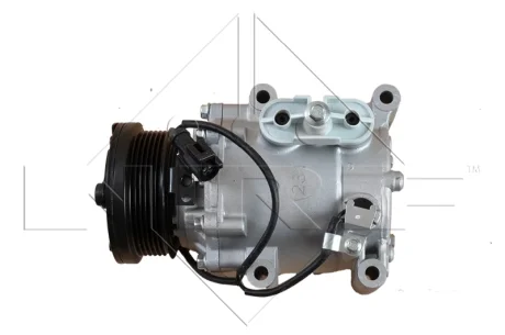 Компресор кондиціонера Ford Fiesta IV-VFocus I/Transit 1.3-1.8 93-13 NRF 32199
