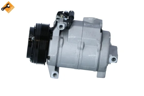 Компресор кондиціонера Land Rover Range Rover III 4.4/3.0D 02- (5PK) NRF 32432