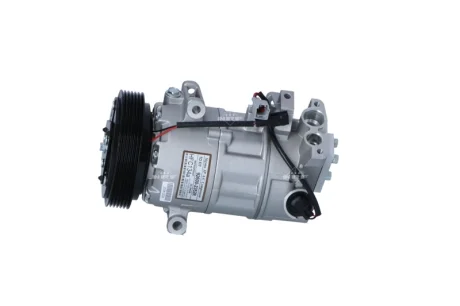 Компресор кондиціонера Renault Captur/Clio IV 1.5 dCi 12- NRF 32950