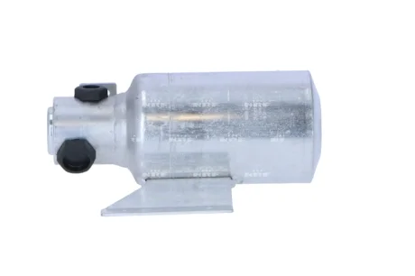 Осушувач кондиціонера VW Passat 88-96 NRF 33071
