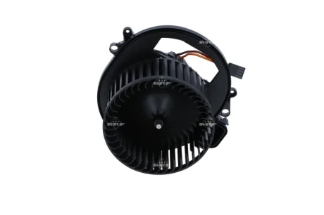 Моторчик пічки BMW 3 (F30/F80) 12-19 NRF 34236