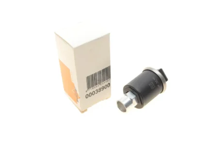 Датчик тиску кондиціонера VW T4 90-03/T5 2.0 03-15 NRF 38900