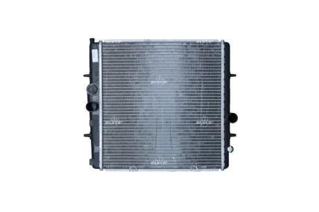 Радіатор охолодження Peugeot 206 1.1-1.6 02- NRF 509523