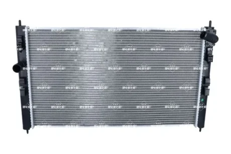 Радіатор охолодження Citroen C4/Peugeot 4008/Mitsubishi Lancer VIII 1.6-2.0 08- NRF 550094