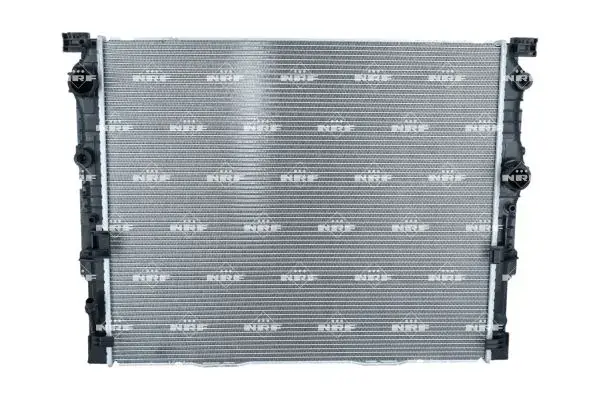 Радіатор охолодження BMW 5 (G30/F90) 16-/7 (G11/G12) 2.0i/3.0i (B48/B58/B46) 15- NRF 550220 (фото 1)