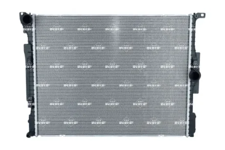 Радіатор охолодження BMW 3 (F30/F80) 15-18 B46/B48/B58 NRF 550254