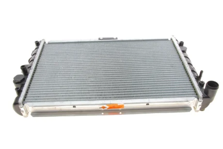 Радіатор охолодження VW Parati III 1.8 02- NRF 56123