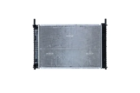 Радіатор охолодження Ford Fiesta 1.3/1.4 TDCi 01-10 NRF 58276