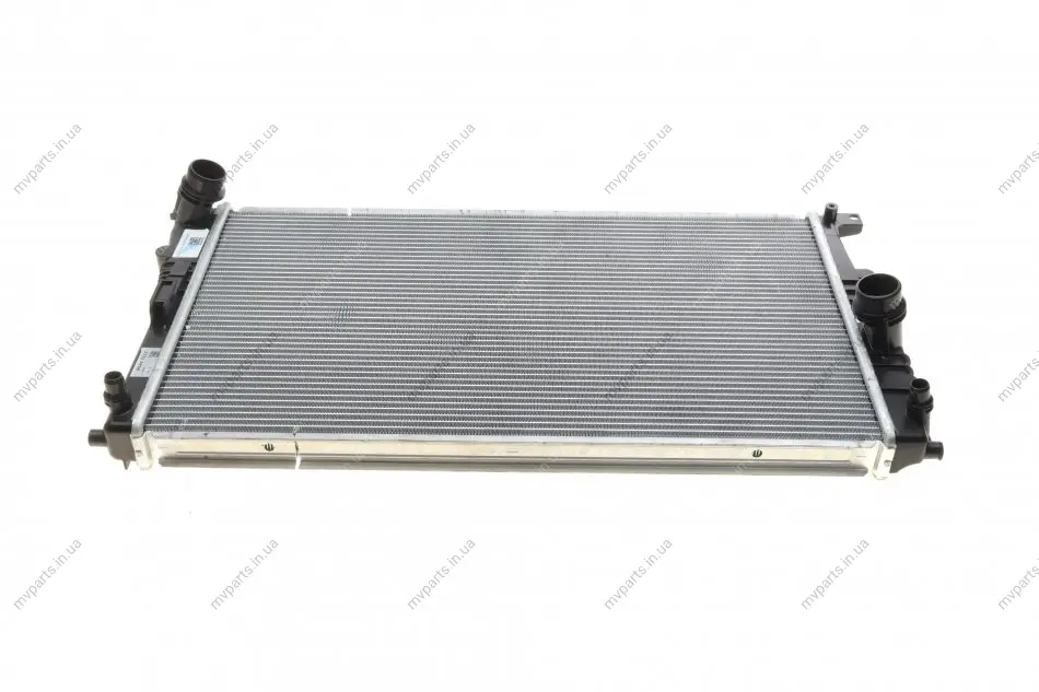 Радіатор охолодження BMW 1 (F20/F21)/3 F30/F34)/4 (F36/F33) 1.5-3.0i (B38/N20/N55) NRF 58413 (фото 1)