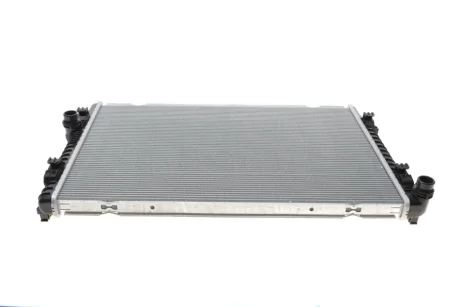 Радіатор охолодження VW Golf VII/Passat 1.8/2.0 12-/Skoda Octavia/Superb 1.8/2.0 12- NRF 58437