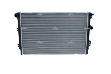 Радіатор охолодження VW Sharan/Tiguan 07- NRF 59352