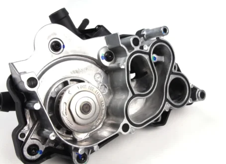 Помпа води VW Caddy IV 1.2/1.4 TSI 15- (з корпусом) 7.07152.10.0 PIERBURG 7-07152-10-0