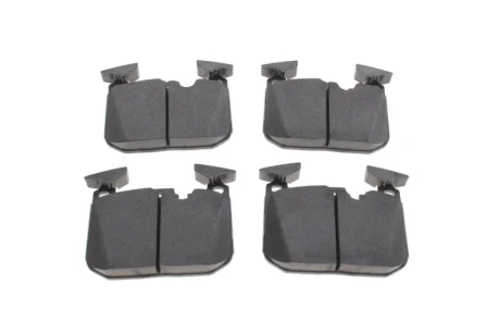 Колодки гальмівні (передні) BMW 3 (F30/F31/F34)/ 4 (F32/F36) 11- (Brembo) TEXTAR 2502805