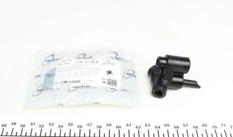 Патрубок вентиляції картера MB E-class (W210/W211)/ Vito (W639) 03- AUTOMOTIVE 02.18.082 TRUCKTEC 02-18-082