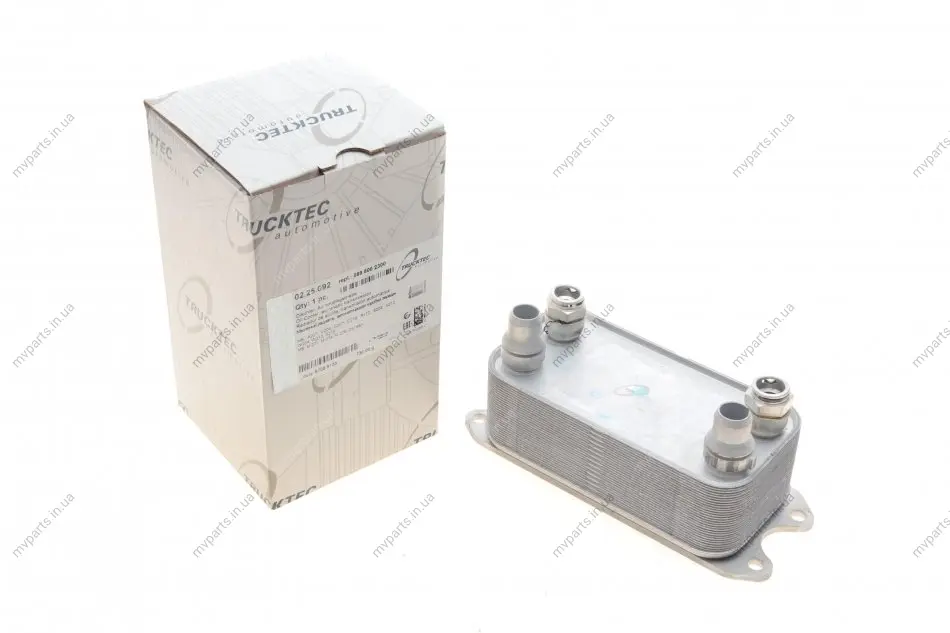 Радіатор масляний MB E-class (W212)/SLK (R172)/CLS (C218) 1.6-3.5 07- AUTOMOTIVE 02.25.092 TRUCKTEC 02-25-092 (фото 1)