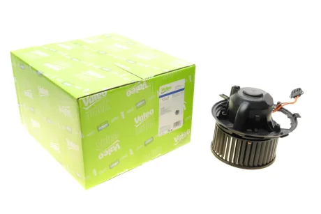 Моторчик пічки VW Caddy III/IV 03- VALEO Valeo 715347