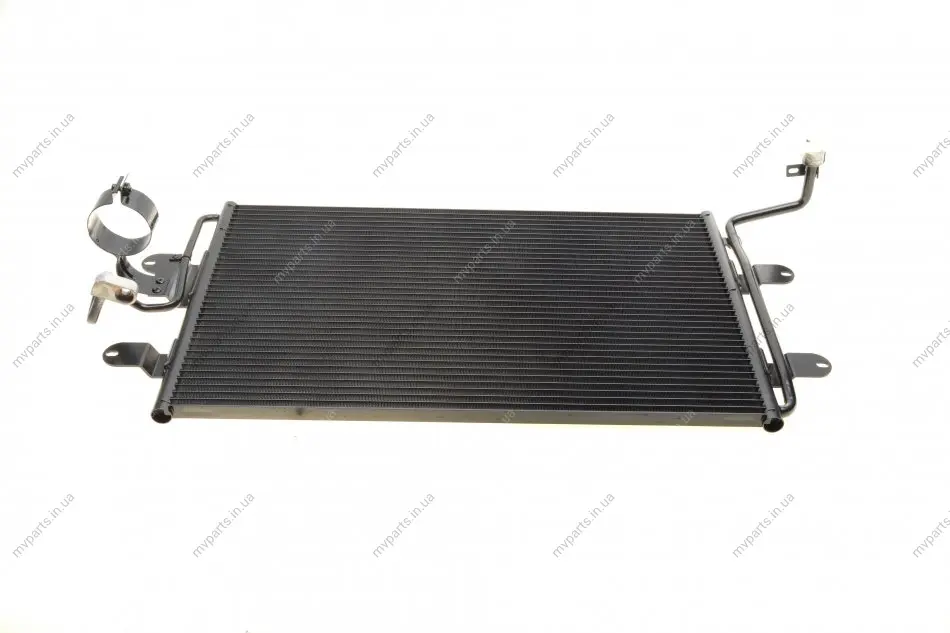 Радіатор кондиціонера Audi A3/Seat Leon/Toledo/Skoda Octavia/VW Bora/Golf 1.4-3.2 96-13 VALEO Valeo 817244 (фото 1)