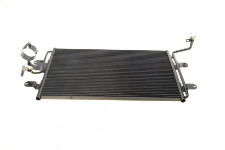 Радіатор кондиціонера Audi A3/Seat Leon/Toledo/Skoda Octavia/VW Bora/Golf 1.4-3.2 96-13 VALEO Valeo 817244