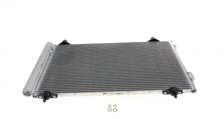 Радіатор кондиціонера Citroen Berlingo/Peugeot Partner 1.6i 08-18 VALEO Valeo 818171