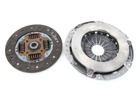 Комплект зчеплення Chevrolet Lacetti/Daewoo Nubira 1.4/1.6 00- (d=218mm/z=24) VALEO Valeo 826787