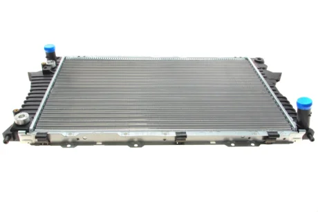Радіатор охолодження Audi 100/A6 2.6/2.8 90-97 VAN WEZEL Van Wezel 03002084