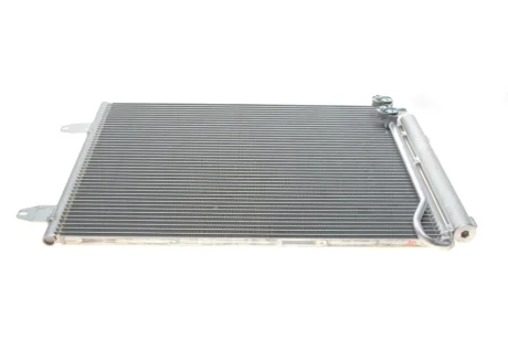 Радіатор кондиціонера VW Passat 05-14/CC 2.0TDI 11-16 VAN WEZEL Van Wezel 58005323