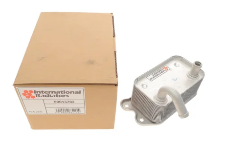 Радіатор масляний Volvo S60 I/S80 I/V70 II/XC70 I/XC90 I 2.4D 01-14 VAN WEZEL Van Wezel 59013702