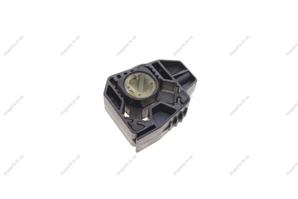 Кронштейн радіатора (знизу) Skoda Fabia 00-07/VW Fox/Polo 1.2/1.4/1.4TDI/1.9SDI 02-12 VIKA Vika 11210260401 (фото 1)