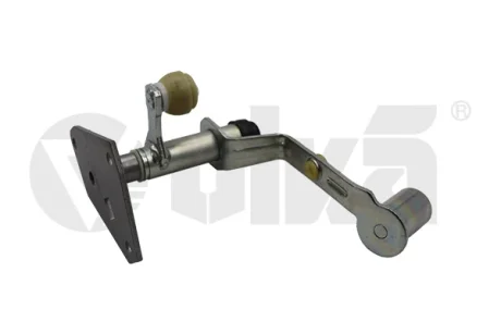 Кронштейн куліси КПП VW Golf IV/Skoda Octavia 96-10 VIKA Vika 77110762601