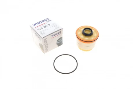 Фільтр паливний Mitsubishi L200 2.2/2.4Di 15-/Toyota Hilux VII 2.5D/3.0D 05-15 WB 2023 WUNDER FILTER WB-2023
